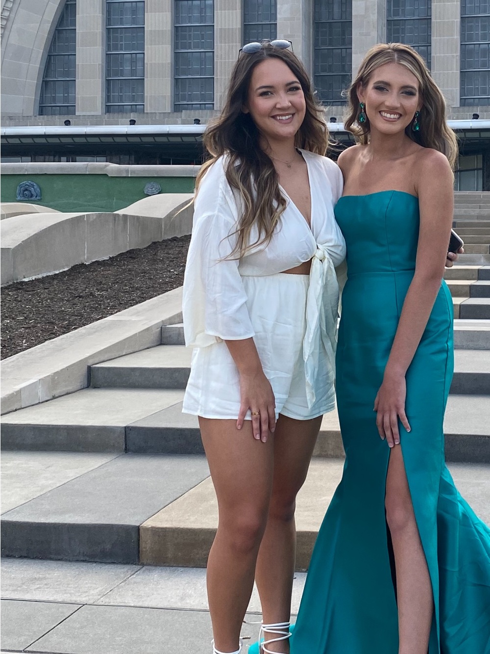 Forever 21 White Tie-Front Romper - Picture 3 of 4
